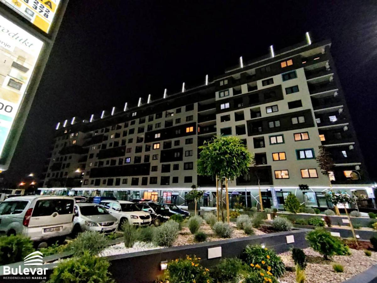 Delux Apartmani Bulevar SJJ Exterior foto